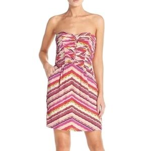 Charlie Jade Silk
Strapless Pink Sheath Dress